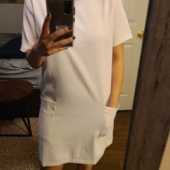 Blush pink shift mini dress with pockets - Picture 5 of 8